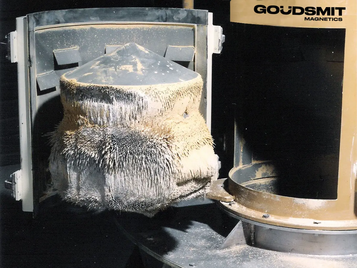 Rohrmagnet trennt Eisen aus Keramik | Goudsmit Magnetics
