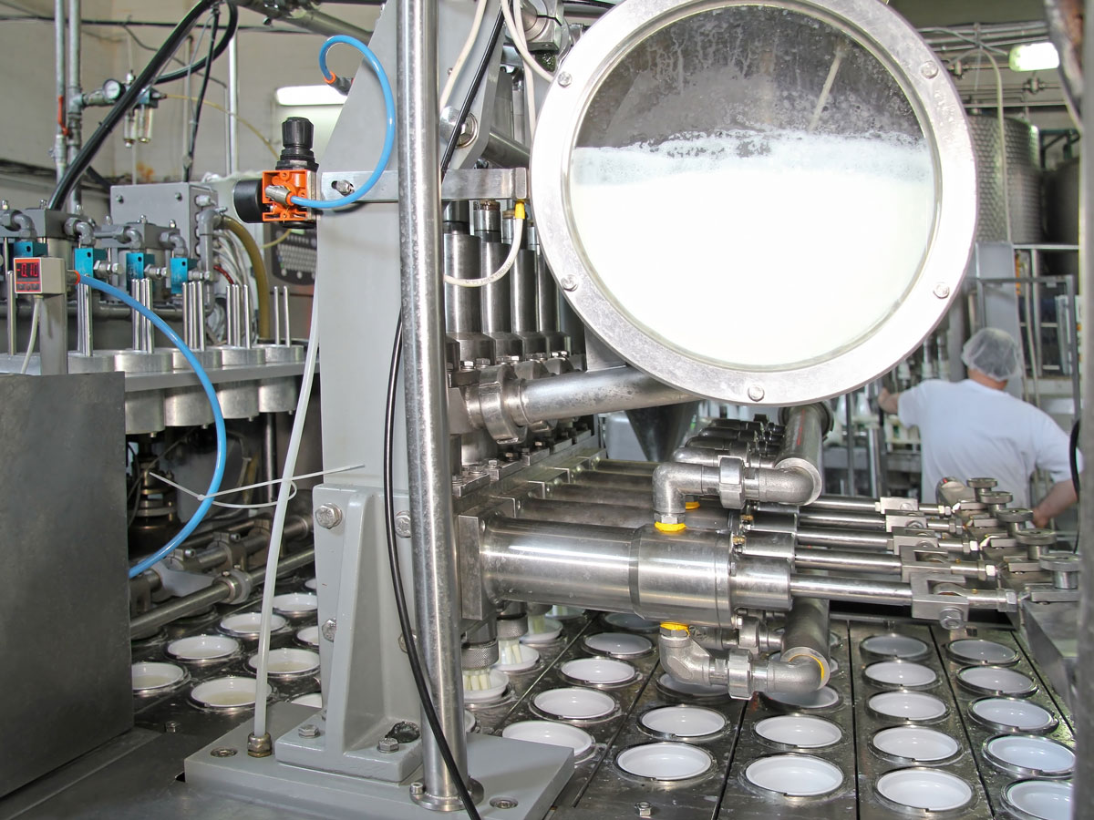 Magnets prevent metal parts in dairy processing plant | Goudsmit Magnetics